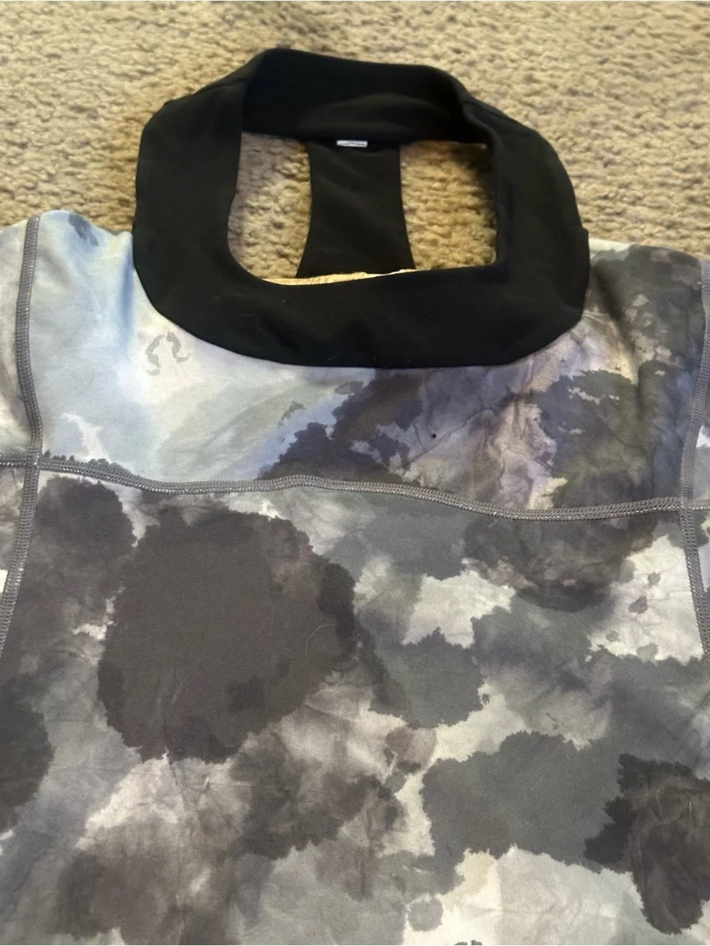 LULULEMON Halter Workout Tank Top in Gray Watercolor Print - Picture 3 of 8